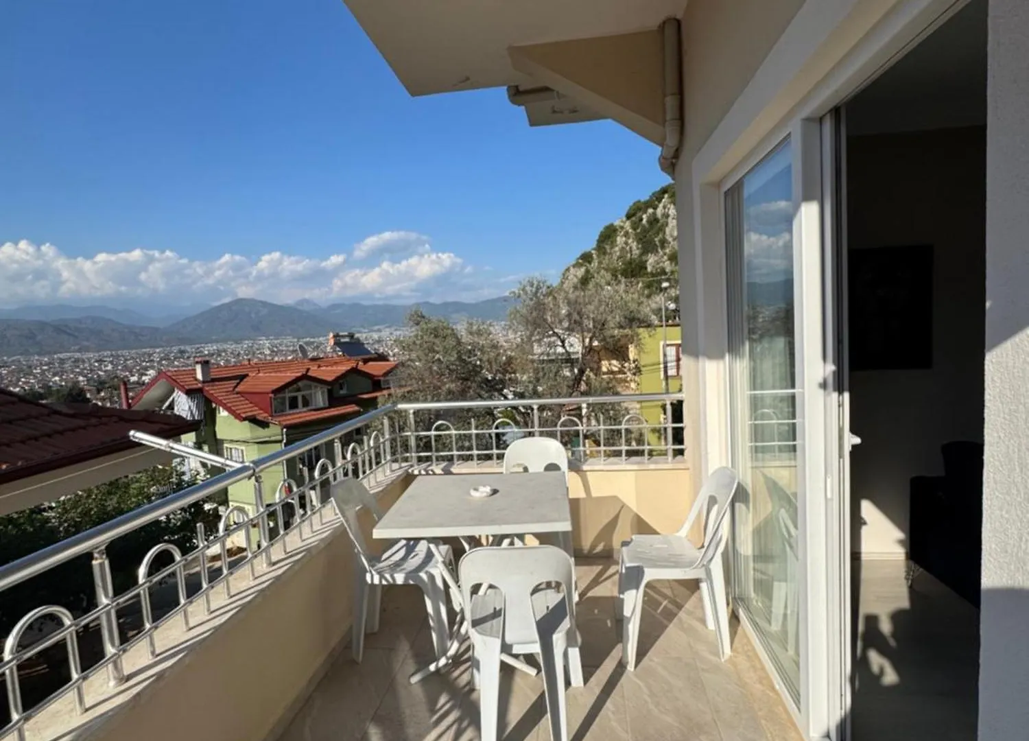 Deniz Ve Sehir Manzarali Lueks Daire 2 Fethiye Appartement