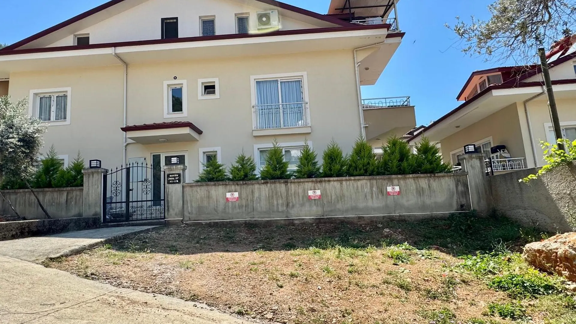 Deniz Ve Sehir Manzarali Lueks Daire 2 Fethiye Turkije