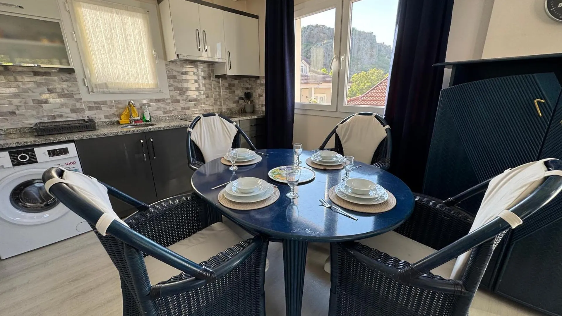 Deniz Ve Sehir Manzarali Lueks Daire 2 Fethiye Appartement